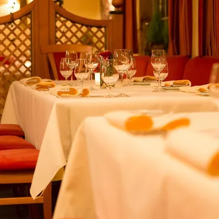 Mayers Waldhorn - Zwischen Reutlingen Und Tuebingen Kusterdingen