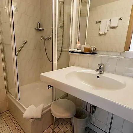 Mayers Waldhorn - Zwischen Reutlingen Und Tuebingen 3*