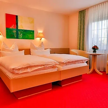 Mayers Waldhorn - Zwischen Reutlingen Und Tuebingen Hotel Kusterdingen