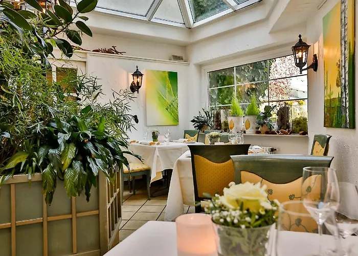 Szálloda Mayers Waldhorn - Zwischen Reutlingen Und Tuebingen